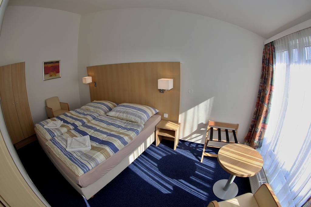 Apartments Kromeriz Room photo